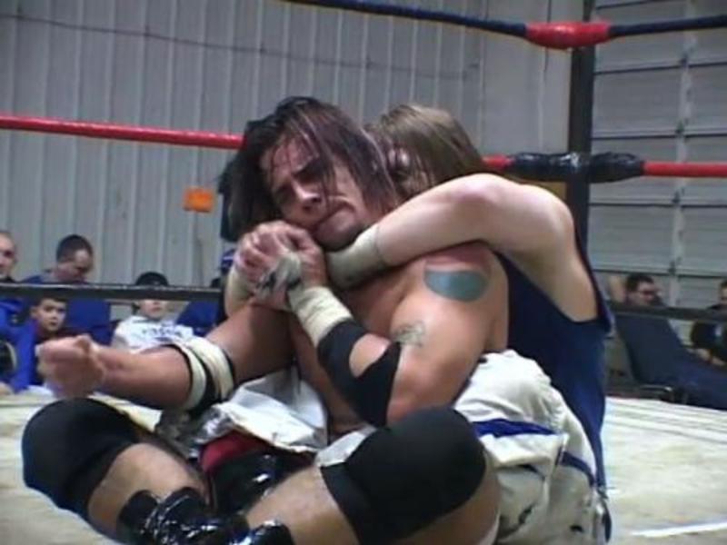 Iwa mid south 02 07 2003 3