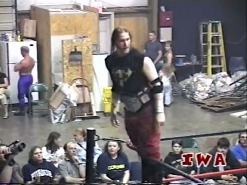 Iwa mid south 05 31 2003 1