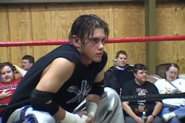 Iwa mid south 11 02 2002 1